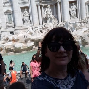 Meet your Posher, Julia